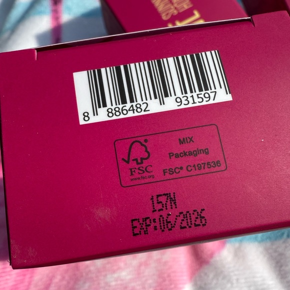 tan boosting body oil - Picture 2 of 4